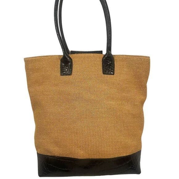 Clever Carriage Company Straw tote - Picture 1 of 9